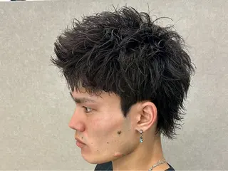 ショート センターパート 韓国ヘア・綾也のヘアスタイル