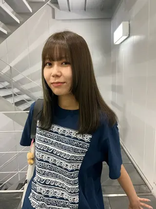 セミロング カラー 田中 蘭菜のヘアスタイル
