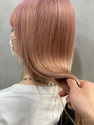 セミロング カラー ヘアアレンジ ブリーチダブルカラー 元町三宮/三ノ宮のヘアスタイル