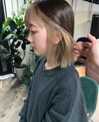 ミディアム カラー 岩田 良/ブリーチカラーのヘアスタイル