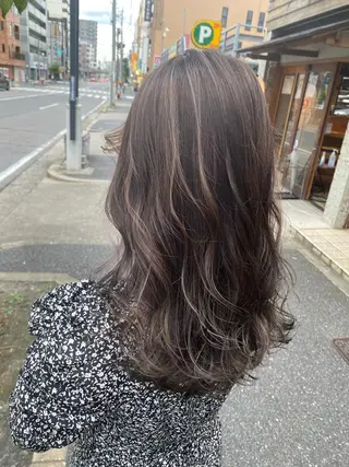 ロング ハイトーン/メンズ 水野翔太のヘアスタイル
