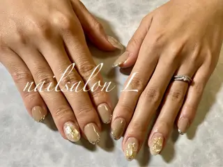 ネイル NAILSALON Ｌのネイルデザイン