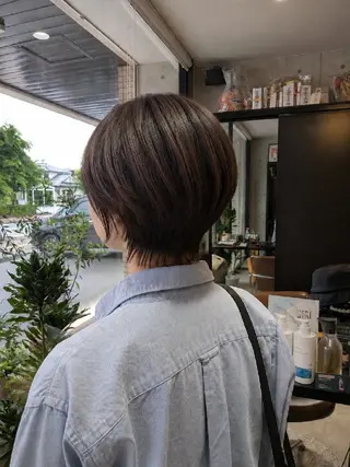 ショート NISHIDA MINAMIのヘアスタイル