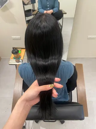 ロング カラー JURI /HUIのヘアスタイル
