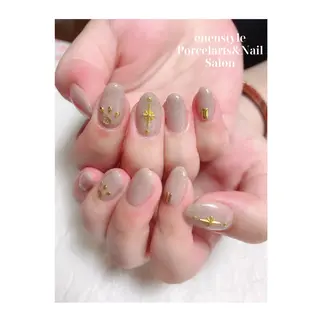 ミディアム ネイル 🐾enen style 🐾のネイルデザイン