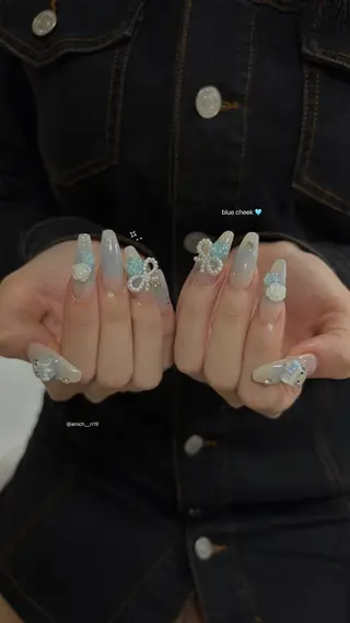 ネイル ayumi ✩.*˚のネイルデザイン