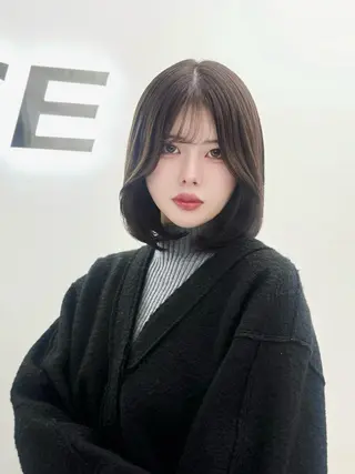 ショート カラー ヘアアレンジ 縮毛矯正🤍 盛れるボブ/ひかりのヘアスタイル
