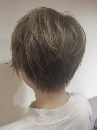 ショート カラー パーマ 可愛いを作る神 ナオヒロのヘアスタイル