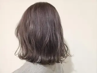 ミディアム カラー パル__レイヤー/パ ーマ/デザインカラーのヘアスタイル