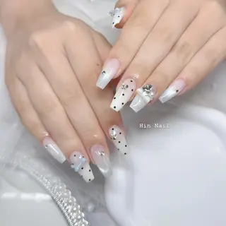ネイル HIN NAILのネイルデザイン