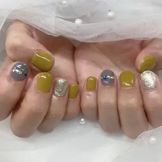 ネイル 新村 沙愛のネイルデザイン