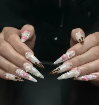 ネイル Iconic Nailのネイルデザイン