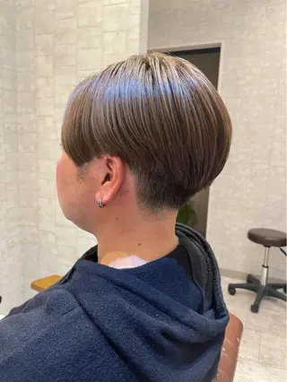 ショート 🍭透明感カラー 志賀拓海🍬🌈のヘアスタイル
