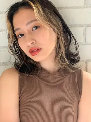 ミディアム 四ッ井 翔のヘアスタイル
