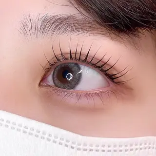 マツエク・マツパ ⋆𐙚YUINA🩶 ぎゅんっと、目元盛れのマツエク・マツパデザイン
