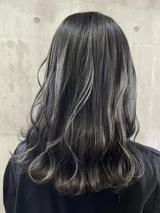 セミロング art-Lago 宮司のヘアスタイル