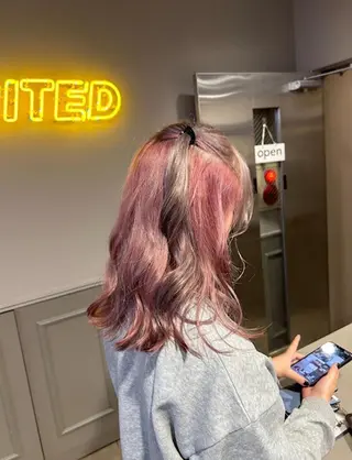 カラー 🪞［公式］ UNITED横浜🪞のヘアスタイル