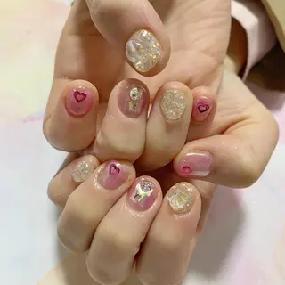 ネイル 暖色/ブリーチカラー 🎀 M i k uのヘアスタイル
