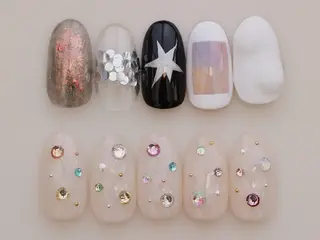 ネイル i+ söpö .nのネイルデザイン