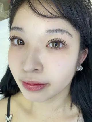 マツエク・マツパ 大阪福島Sayaka 韓国束感マツエク🤍のマツエク・マツパデザイン
