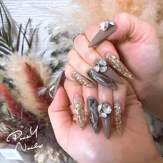 ネイル Pooky nailsのネイルデザイン