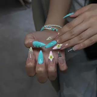 ネイル IROHA NAIL 北村菜帆のネイルデザイン