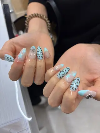 ネイル SHION  のネイルデザイン