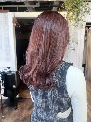 セミロング 初めてでも失敗しない 透明感カラー　Miiのヘアスタイル