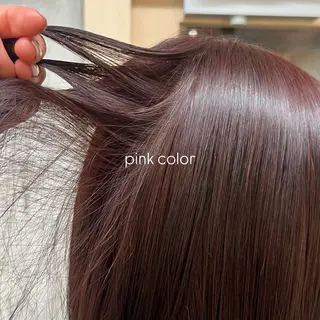 ミディアム 和田 亜美のヘアスタイル