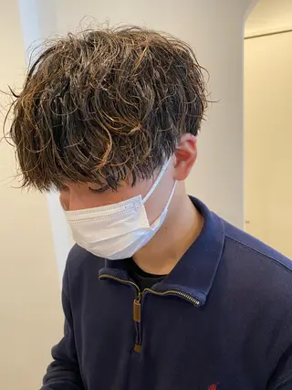 パーマ メンズ 似合う髪型見つけます AYAKAのヘアスタイル