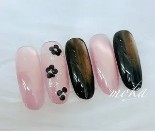 ネイル 胡蝶蘭レディースサロ ンNailMOKAのネイルデザイン