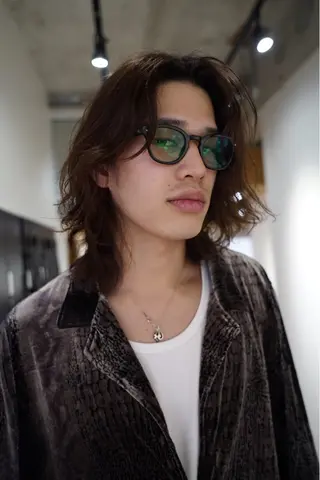 パーマ 縮毛矯正特別価格🔥 宇宙のヘアスタイル