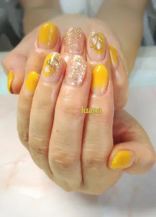 ネイル LUANA TAKAHASHIのネイルデザイン