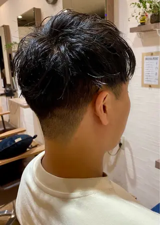ショート メンズ イシカワ ユウタのヘアスタイル