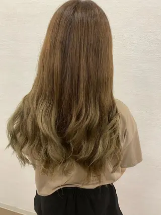 ロング カラー ヘアアレンジ チバ ヒロトのヘアスタイル