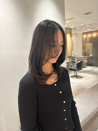 ミディアム 🌺momone /レイヤー🌺のヘアスタイル
