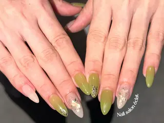 ネイル éclat ⸝꙳.⋆ 栄|矢場町のネイルデザイン