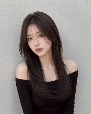 セミロング 美髪カラー🦋韓国風 カット🤍/マナミのヘアスタイル