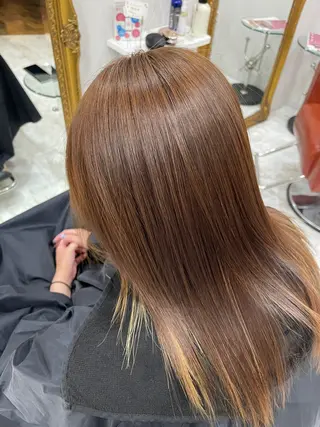 ミディアム 川瀬 夢来のヘアスタイル