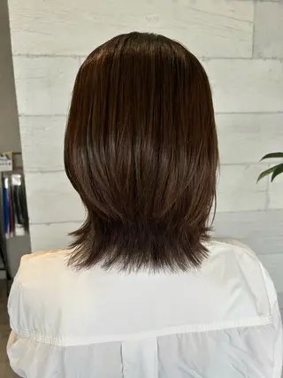 ミディアム カラー 宮原 佳奈のヘアスタイル