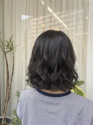 ミディアム 【六本松徒歩1分】y umika🫧のヘアスタイル