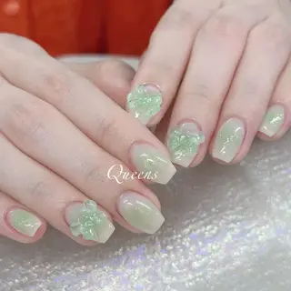 ネイル Queen's ゆなのネイルデザイン