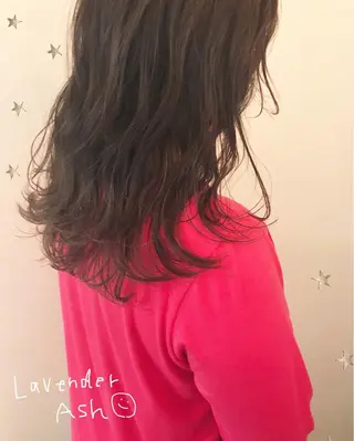 ミディアム カラー 市川 千夏のヘアスタイル