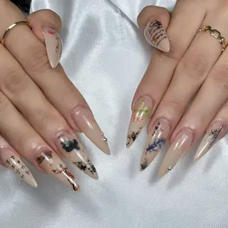 ネイル サリー ネイル　ラボのネイルデザイン