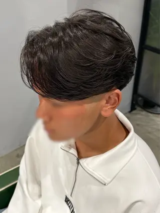 ショート パーマ メンズ 高橋 奎太のヘアスタイル