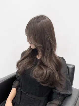 ロング カラー 🤍透明感カラー🤍 Ryujiのヘアスタイル
