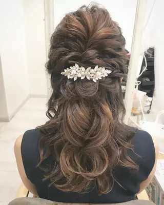 セミロング ヘアアレンジ takebuchi harukaのヘアスタイル