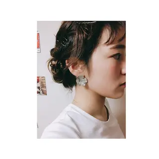 セミロング パーマ ヘアアレンジ くるくるパーマ aikoのヘアスタイル