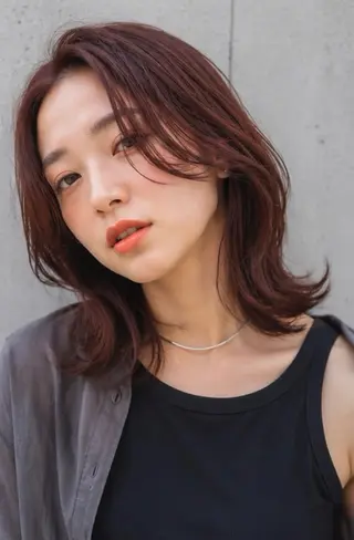 ミディアム カラー Garden 浅草蔵前のヘアスタイル