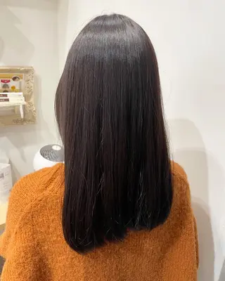 ロング カラー 大塚 しおりのヘアスタイル